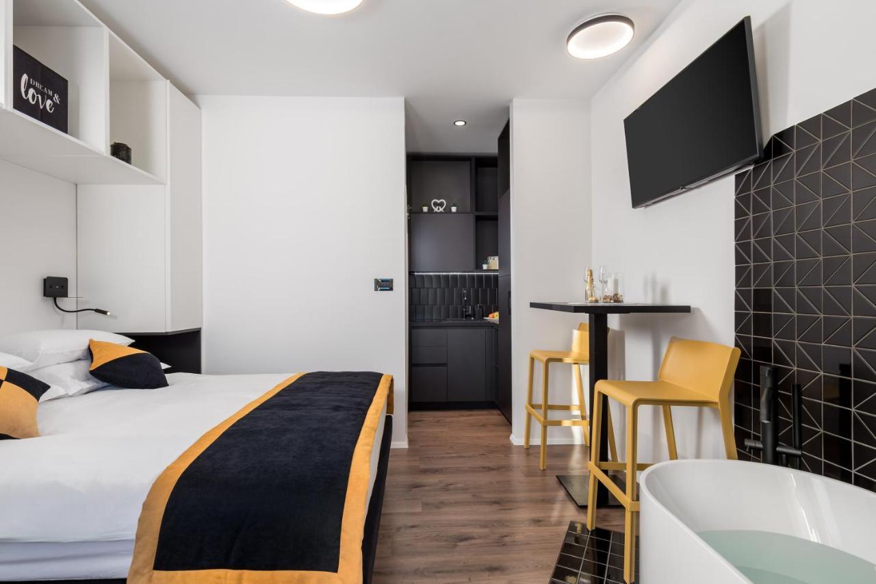 Artqart Apartment *